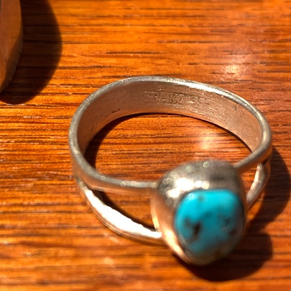 Vintage Turquoise Ring - Picture 5 of 6